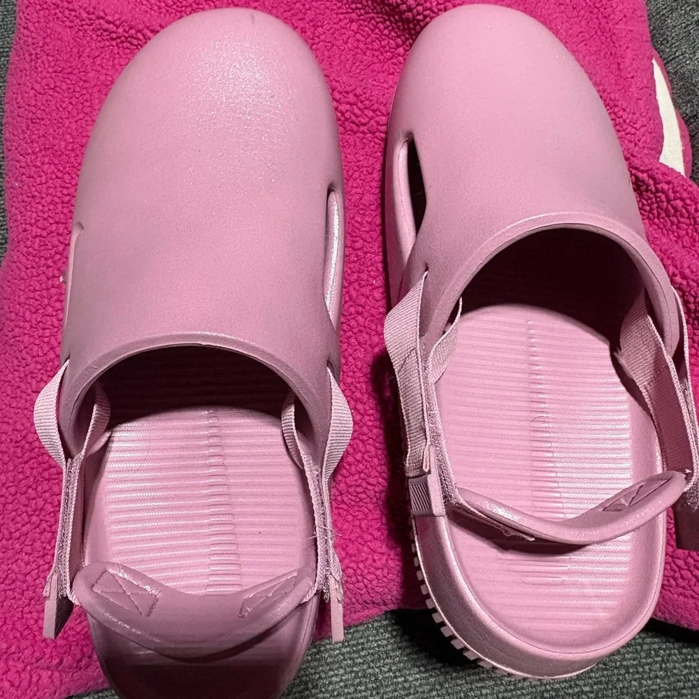 Nike. Womens mules - Picture 4 of 5